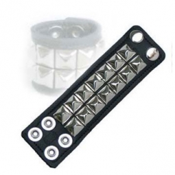 1.5 Inch Wide Ball Stretcher With Pyramid Studs 1.5 Inch Wide Ball Stretcher With Pyramid Studs