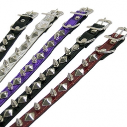 Collar With Pyramid Studs And Spikes Collar With Pyramid Studs And Spikes