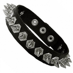 Spikes And Studs Armband Spikes And Studs Armband