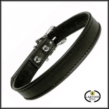 Plain Leather Collar In Black Plain Leather Collar In Black