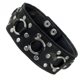 Armband With O Rings And Rivets Armband With O Rings And Rivets