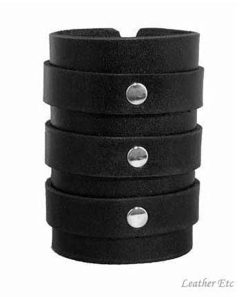 Black Leather Gauntlet - 3 Buckles