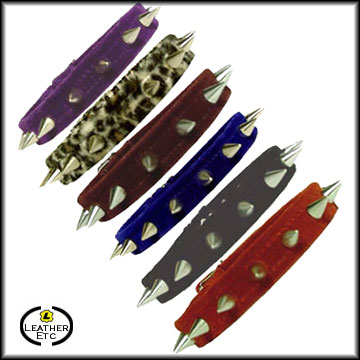 Velvet Collar With Small Cone Spikes