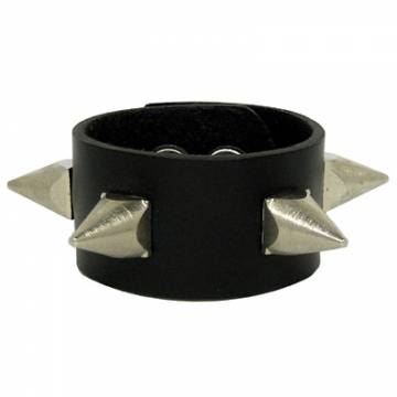 Wristband With Pyramid Spikes