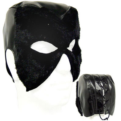 Master's Hood In Black PVC And Fleece