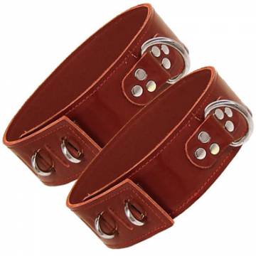 Shiny Red Leather Thigh Bondage Straps