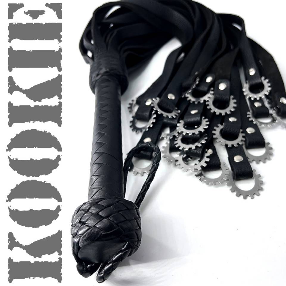 Black Leather Gear Flogger