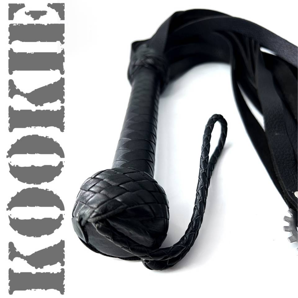 Black Leather Gear Flogger