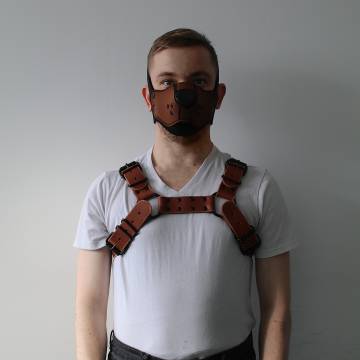 Bulldog Harness With Black Hardware