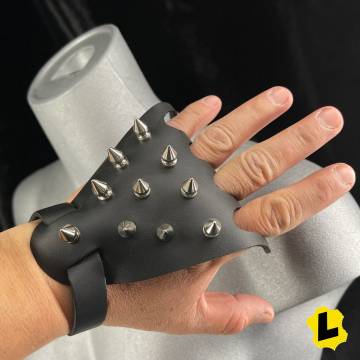 Small Spike Hand Cover