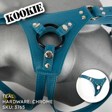 Classic Low Rider Dildo Harness