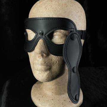 Peek-A-Boo Blindfold