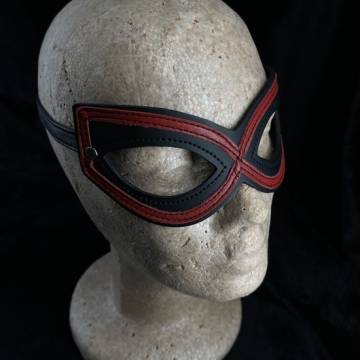 Mask With Leather Stripe