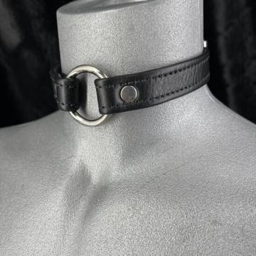 Black garment leather O ring day collar