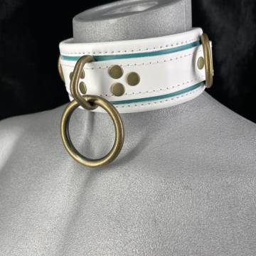 1-3/4" Garment Leather Locking Buckle Collar