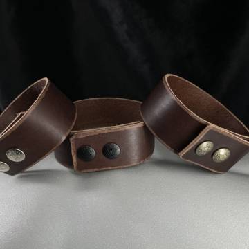 1-1/2" Latigo Leather Plain Armband